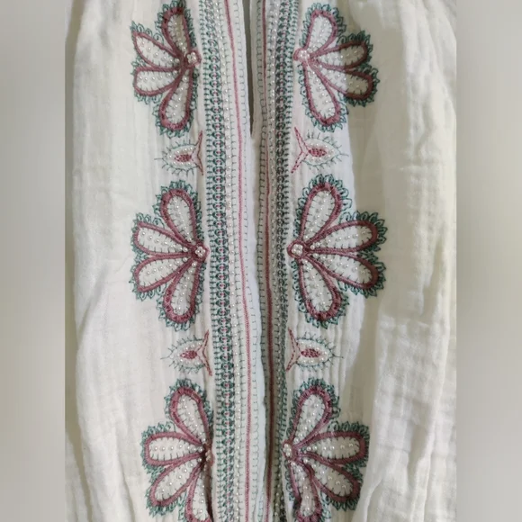 Women's Dress - Picture 6 of 11